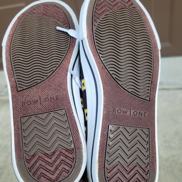 Row One Pittsburgh Pirates Shoes Sneakers - Picture 6 of 7